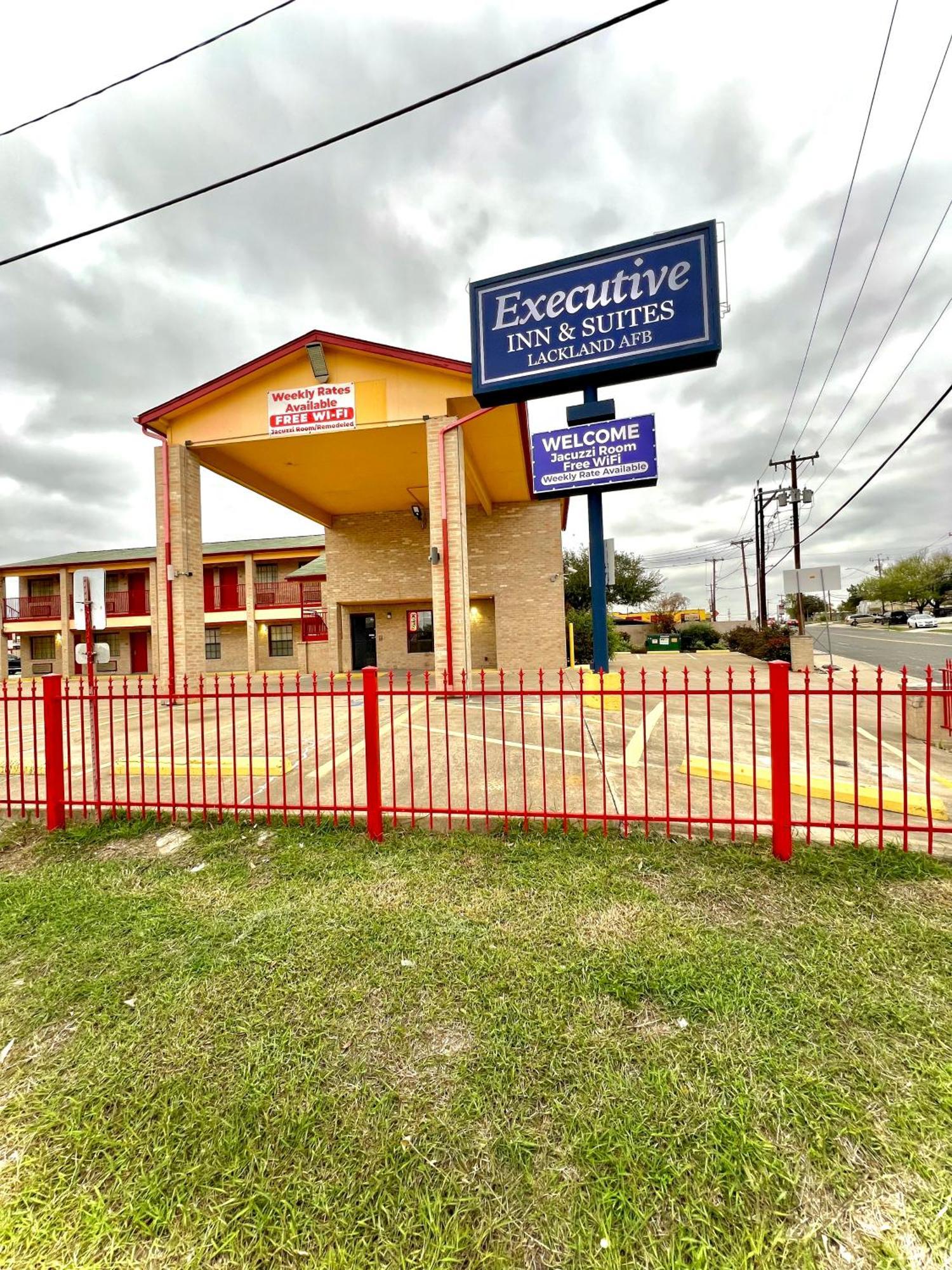 Executive Inn & Suites Lackland Afb San Antonio Dış mekan fotoğraf